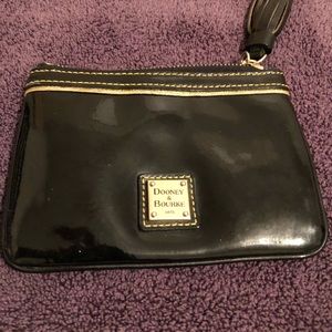Dooney & Bourke Bag